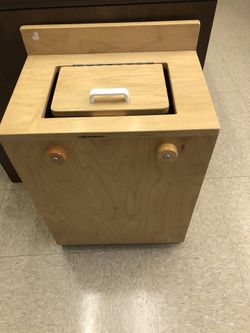 Wooden kitchen . 20 or best offer . Good condition