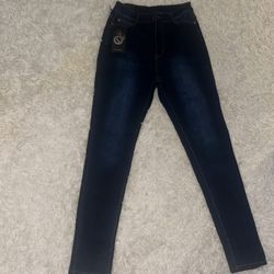 BOB Jeans Los Angeles Women’s Dark Wash Skinny Jeans – New with Tags” B9