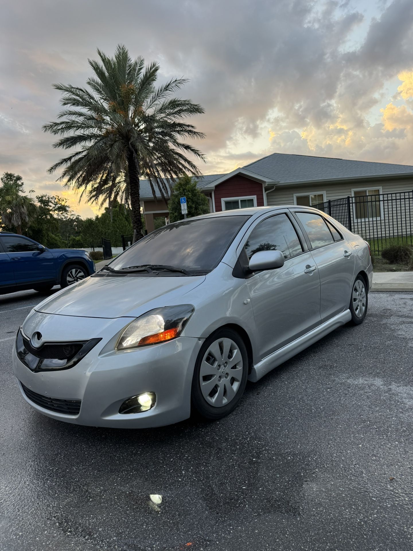 2008 Toyota Yaris