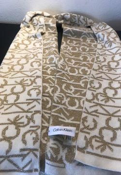 CALVIN KLEIN SCARF