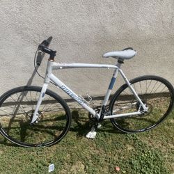 Novara Zolo Hybrid Bike