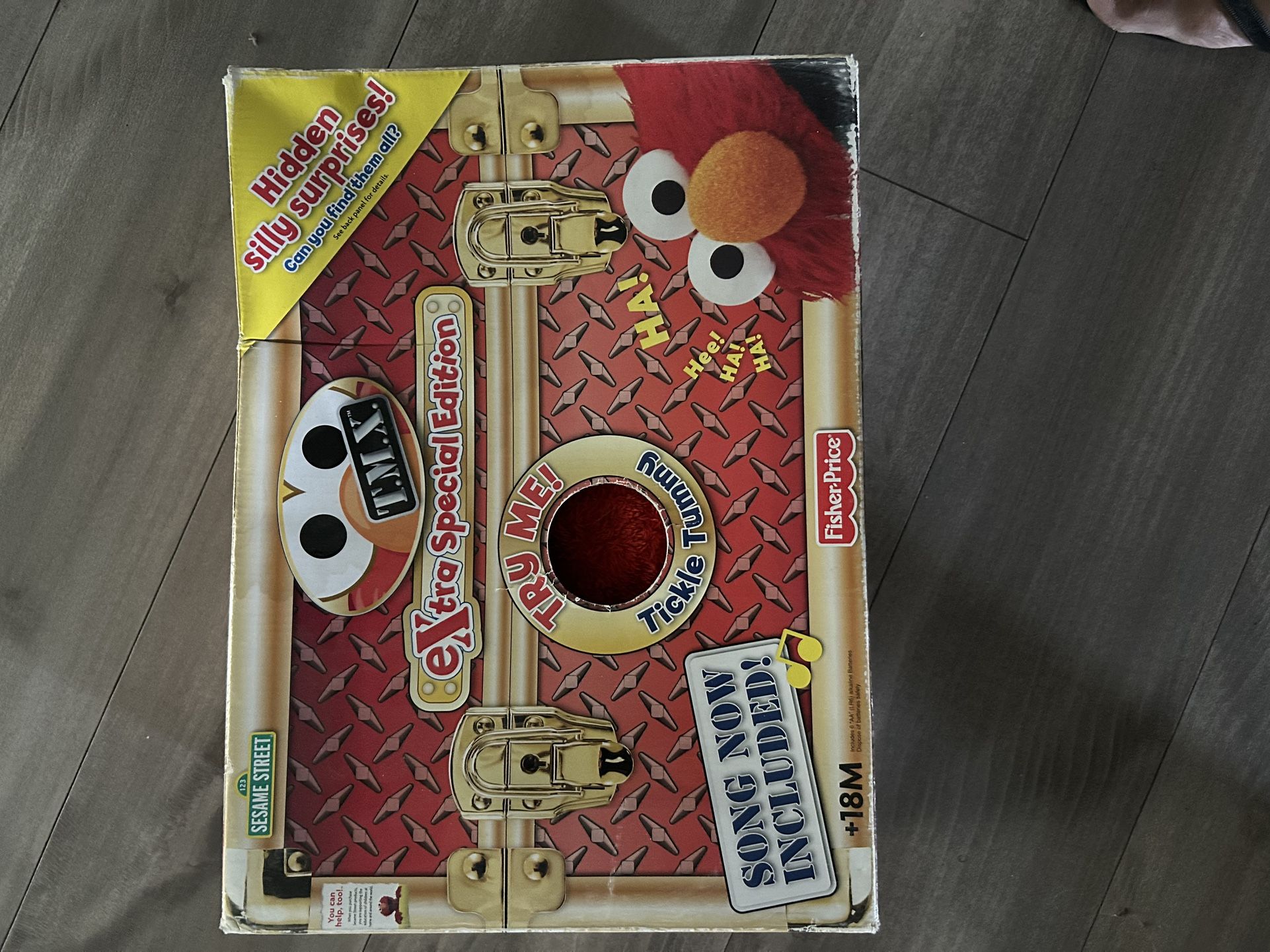 2007 Fisher Price Tickle Me Elmo TMX Special Edition