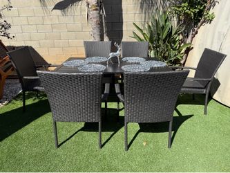 Outdoor furniture dining set brand new