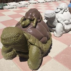New Large Turtle Made Out Of Cement 24in X 17in