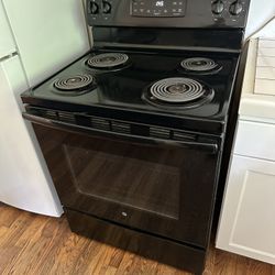 GE Electric Stove/Range/Oven