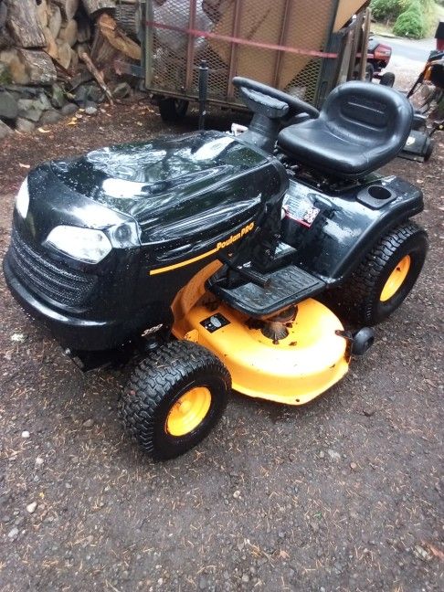 Nice 42" Riding Mower