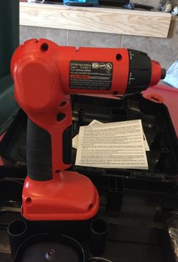 Black & Decker 12 volt 5 Position Cordless Drill