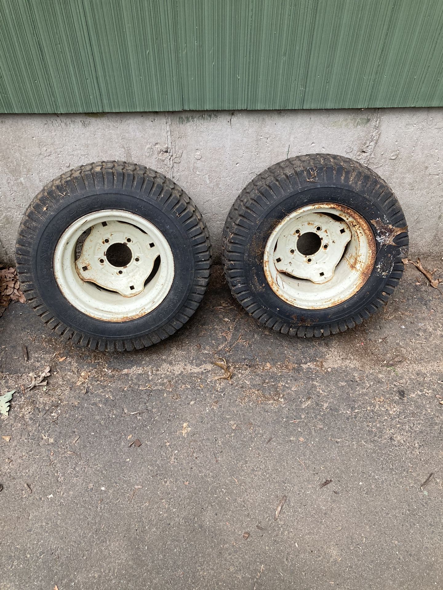 Simplicity Rear Lawn Tractor Tires