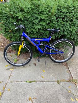 Pacific VX220 Full Suspension Mountain Bike