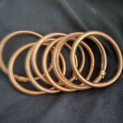 Women’s Set $25 