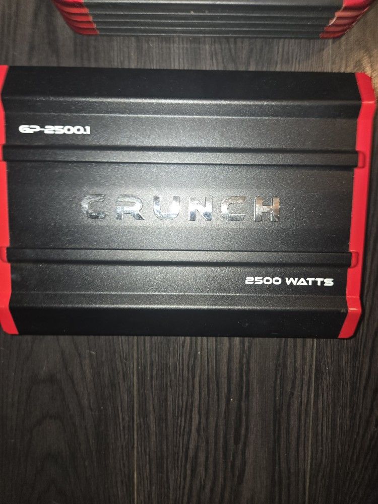 2500 Mono Crunch Amp With Bass Knob