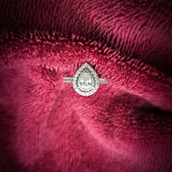 Pear Shaped Diamond Engagement Ring 