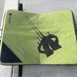 Evolv Climbing Crash Pad
