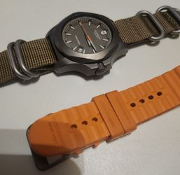 Watch ⌚️ Victorinox Swiss 43mm Titanium
