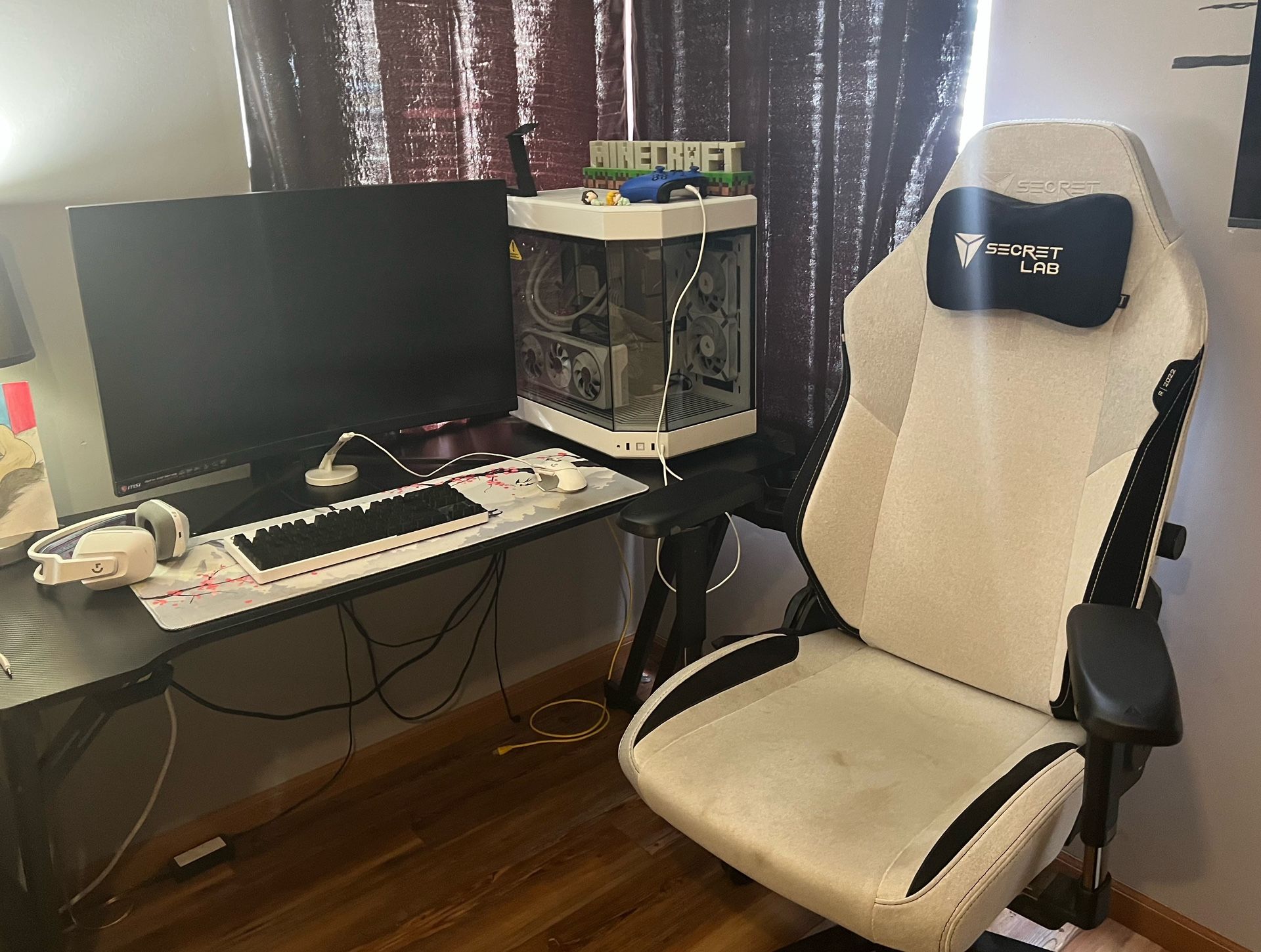 Custom Gaming PC With Secret Labs Chair