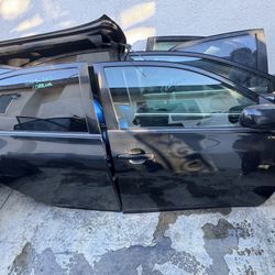 Toyota Corolla Doors Passenger Puertas Parts 