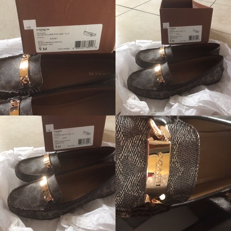 COACH SIGNATURE FLATS SIZE 9