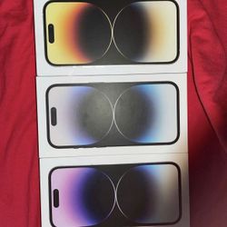 Apple iPhone 14 Pro Max Deep Purple Or Black  $1150 Or iPhone 14 Pro $1050 Unlocked I Can Meet Today 