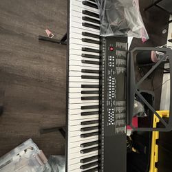 Full Piano set