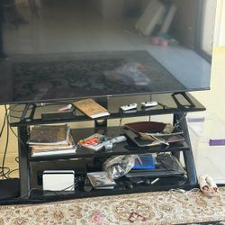 TV Stand/Entertainment Center 