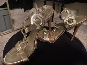 Jessica Simpson Gold Heels