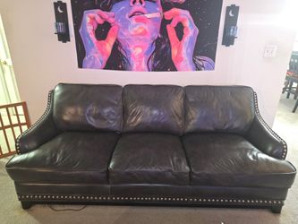 Raymour and flanigan leather sofa