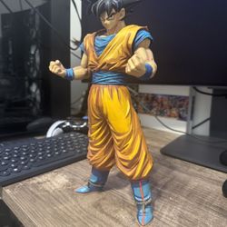 Son Goku Figure