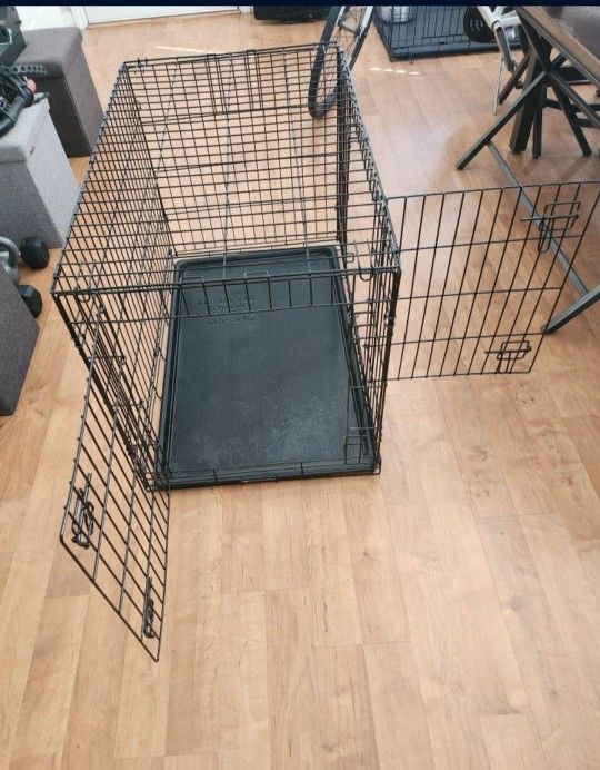 36in Dog Kennel , Downtown Phoenix 