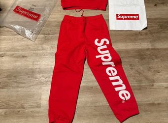 Supreme sweats