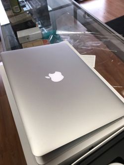 MacBook Pro 2015 New condition with box and everything