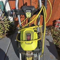Pressure washer