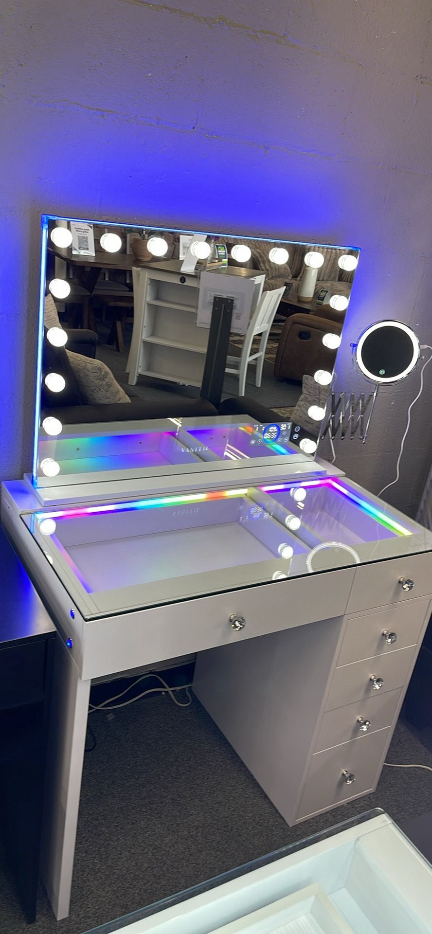 White Vanity Desk With Bluetooth Mirror
