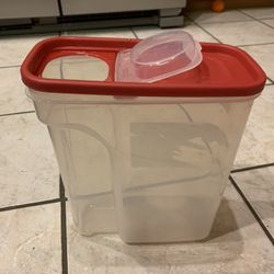 Tupperware 