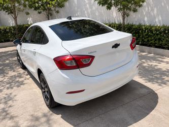 2020 Chevrolet Cruze