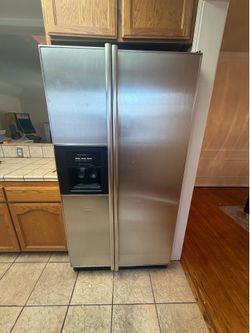 Kitchen Aid Superba Refrigerator