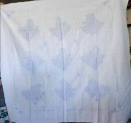 CROSS STICH DESIGN TO MAKE A THROW OR WALL HANGING