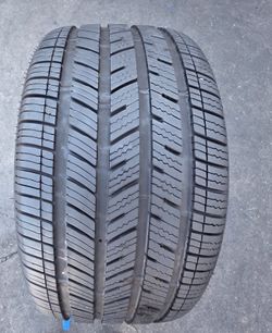 1 USED TIRE BRIDGESTONE RFT 255/35/18