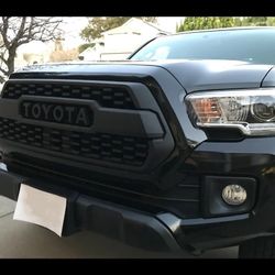 New OEM Toyota TRD Heritage Grill