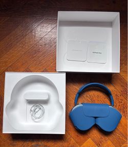 Apple AirPods Max Headphones Sky Blue