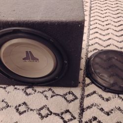 JL Audio 12" W1 + Single Box+600watts Amplifier $150dlls for everything!!!!