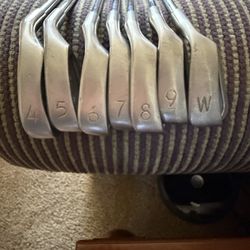 Ping Irons Eye2 Red Dot 4-W matching serial numbers