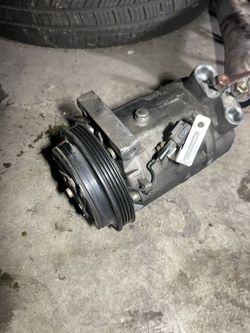 2006 Nissan 350z AC Air Conditioner Pump Part