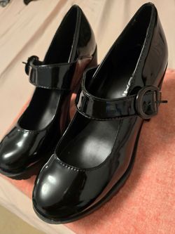 Zapatos de charol  talla 7 y medio