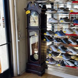 Dark brown Antique Woden  Clock 