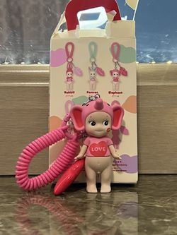 Sonny Angel Charm Kiss Kiss Series | Elephant