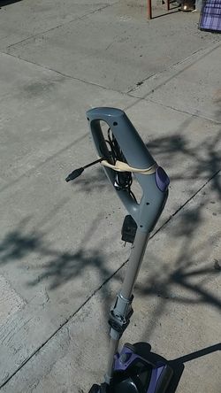 Small vacuum cleaner Shark batterie operate with charger only $ 40.00 dollars in the store cost about. $ 90.00