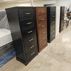 CHEST DRAWER SOLID WOOD SPECIALS FINANCING IS AVAILABLE IS VERY EASY TO QUALIFY NO CREDIT CHECK