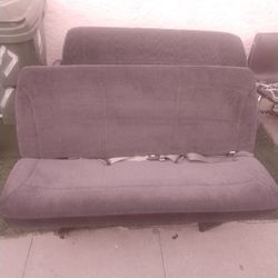 2 bench seats from Dodge 2001 ram 1500
