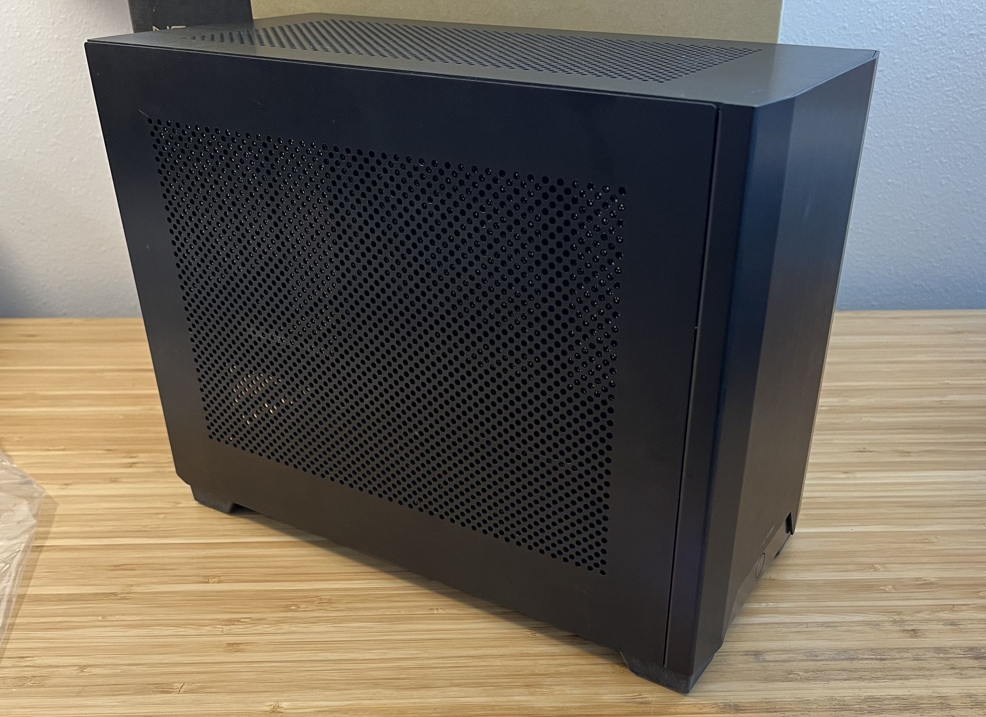 NCase M1 v6.1 SFF ITX PC case
