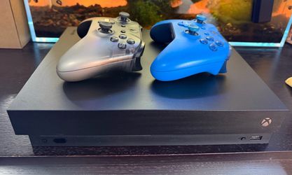 Xbox One X Console